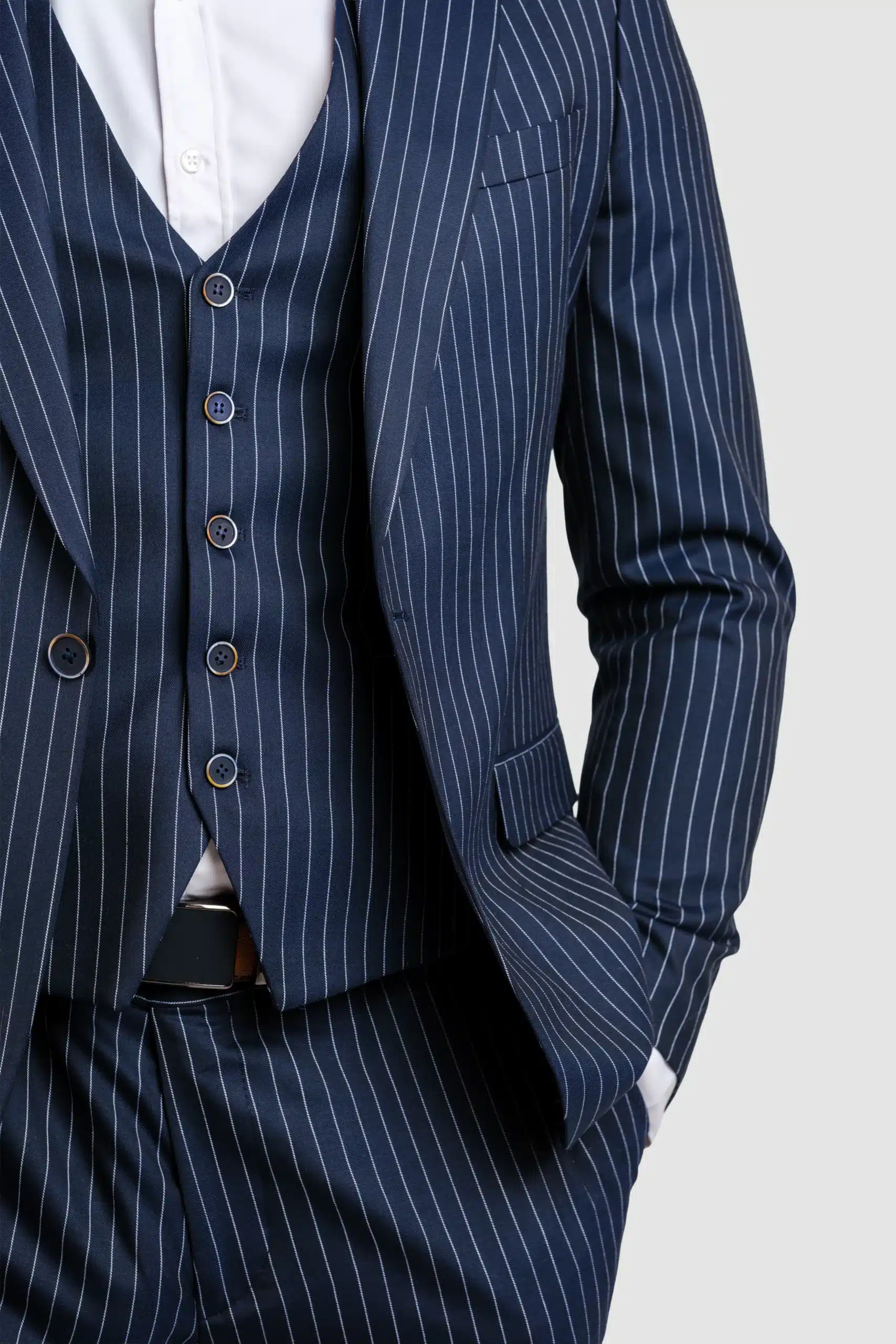 Teget Muško Odelo Na Pruge-5 Teget Muško Odelo Na Pruge 5